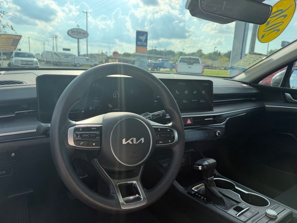 Used 2026 Gray Kia LXS image 7