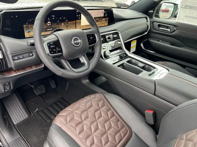 2025 Nissan Armada Platinum Reserve - Photo 14