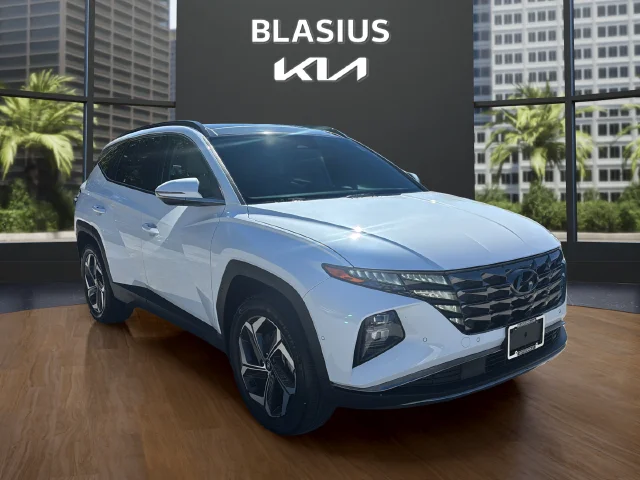 Used 2023 White Hyundai Limited image 7