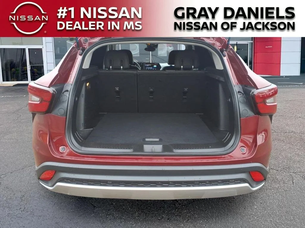 Used 2024 Red Chevrolet LT image 8
