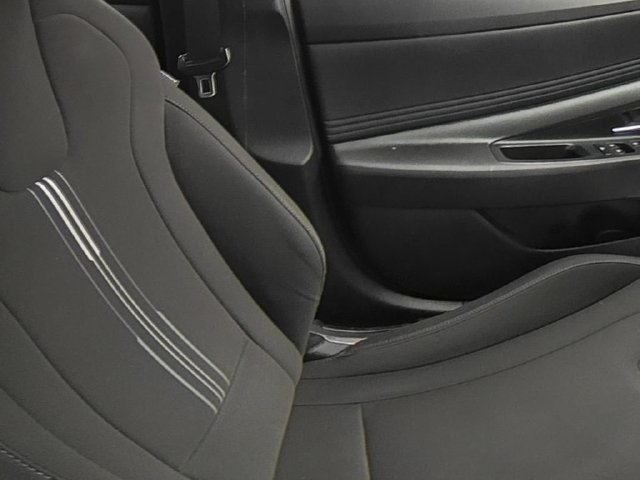 Used 2023 Black Hyundai SEL image 37