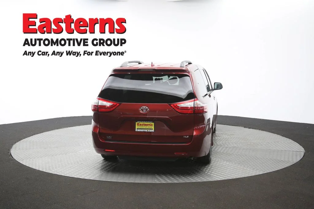 Used 2019 Red Toyota XLE image 40