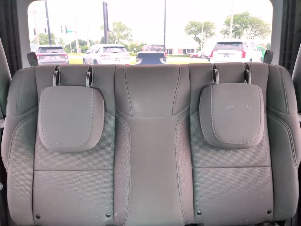 Used 2023 Black Jeep Sport S image 26