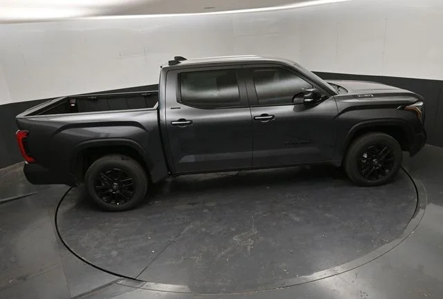 2026 Toyota Tundra Limited - Photo 31