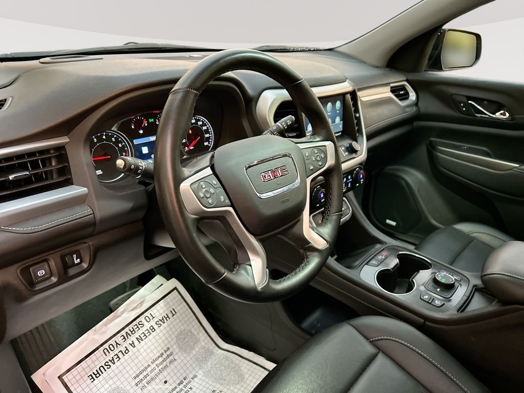 Used 2023 Black GMC SLT image 10
