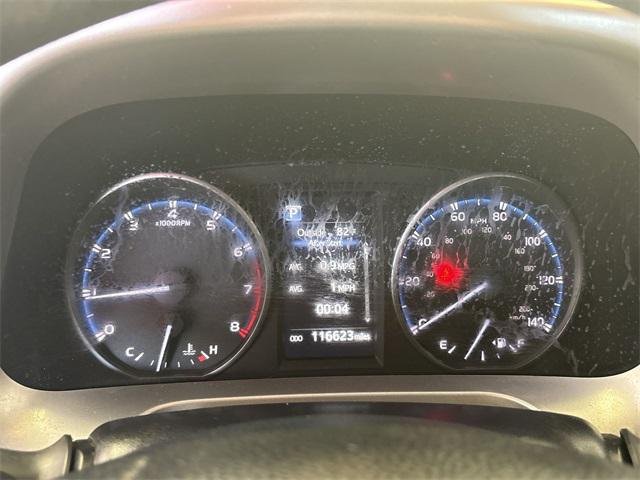 Certified Used 2018 MAGNETIC GRAY MET. Toyota  image 18