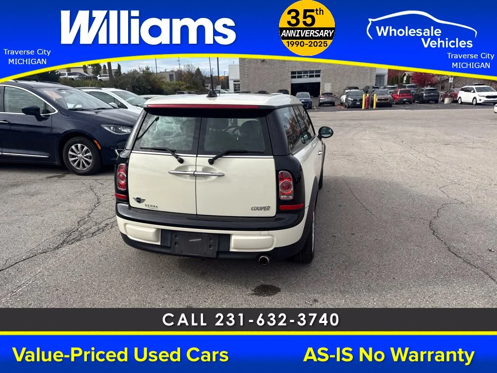 Used 2013 Pepper White MINI Clubman image 16