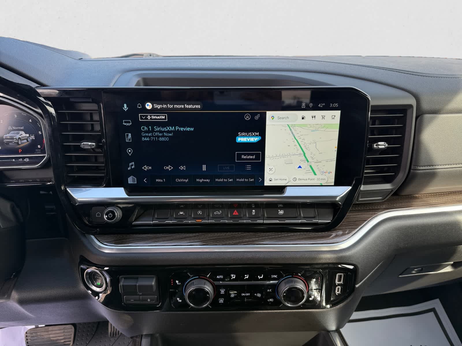 Used 2025 Black Chevrolet RST image 20