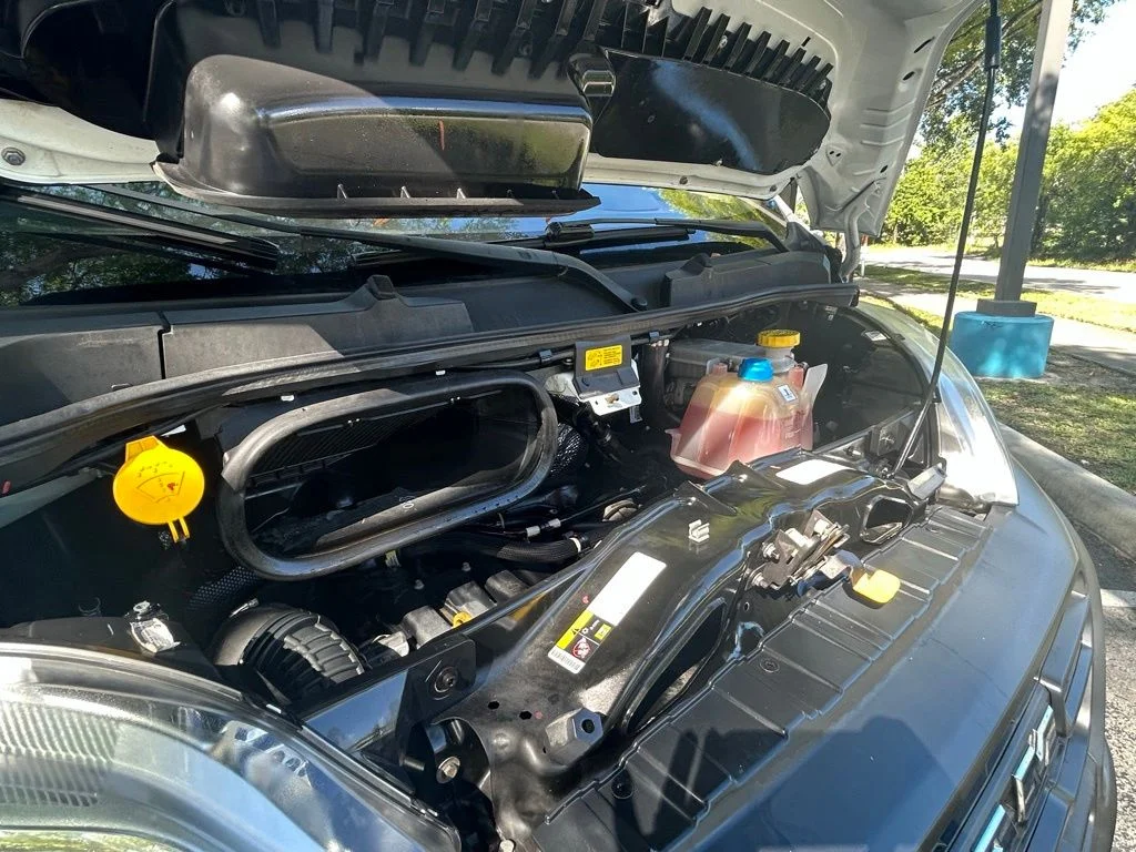 Used 2023 White Ram High Roof image 27