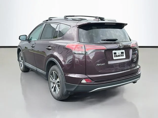 Used 2017 Black Toyota XLE image 5