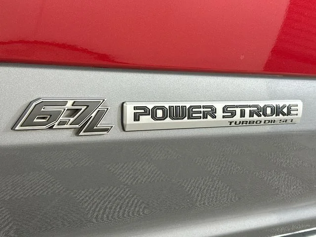 Pre-Owned 2021 Ford F-250SD Lariat