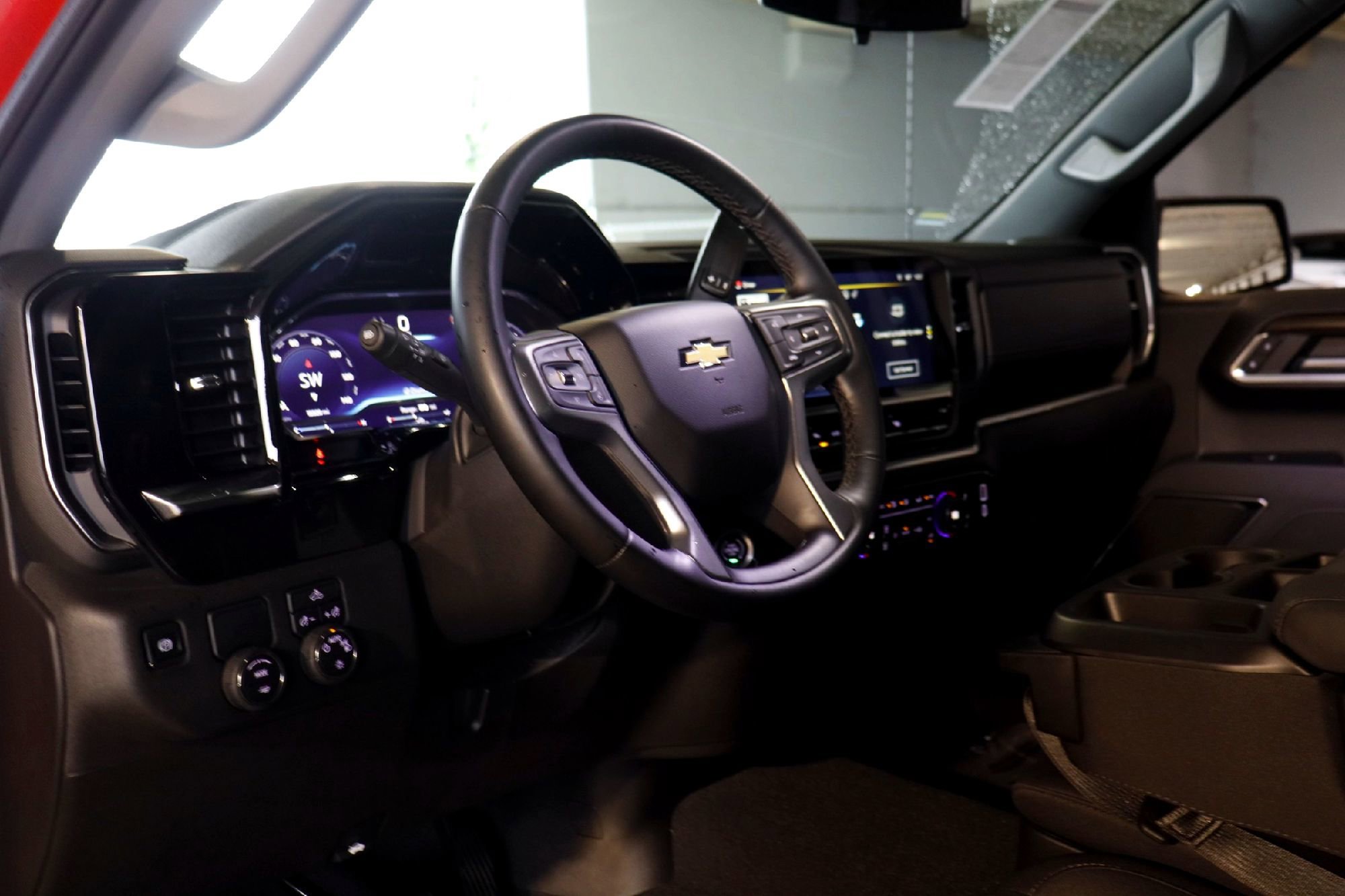 2025 Chevrolet Silverado 1500 LT - Photo 8
