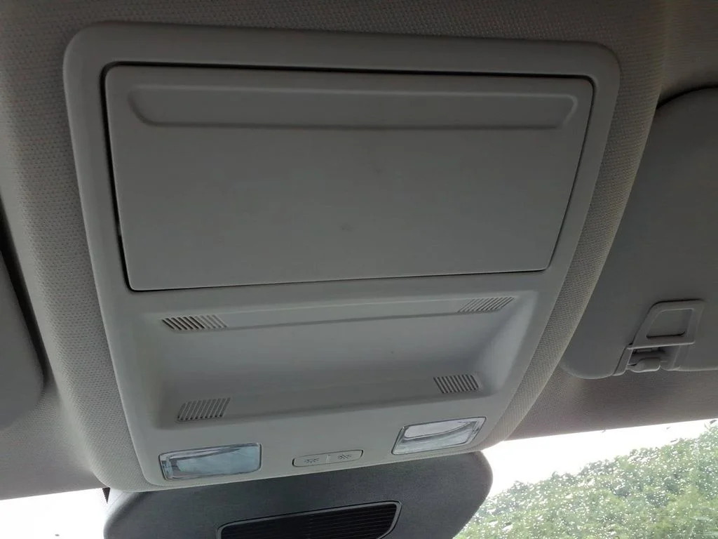 Used 2025 Silver Ford Active image 36
