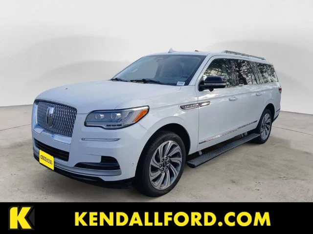 2022 Lincoln Navigator