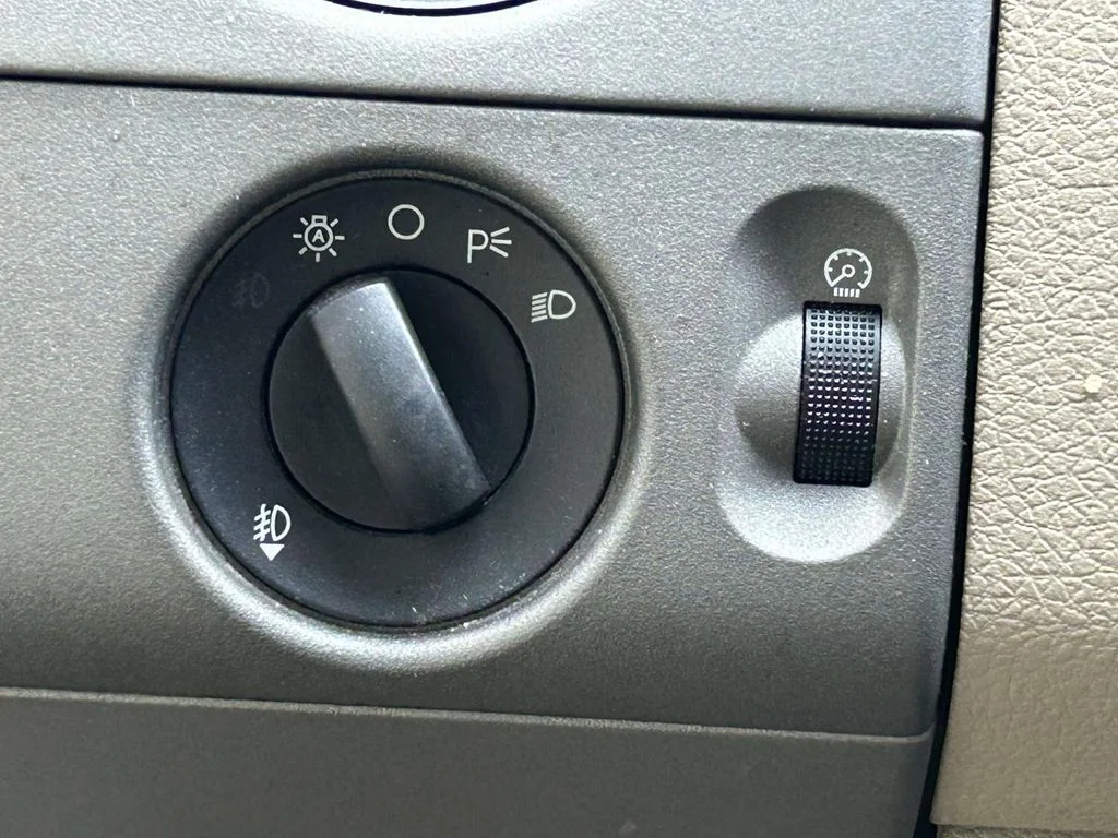 Used 2007  Ford Lariat image 20