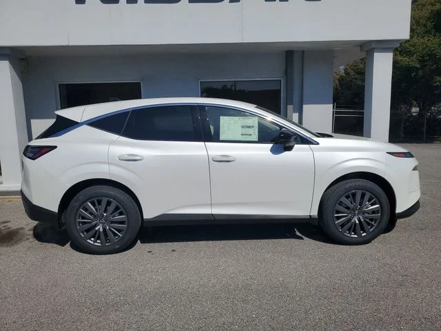 New 2026 White Nissan SL image 2