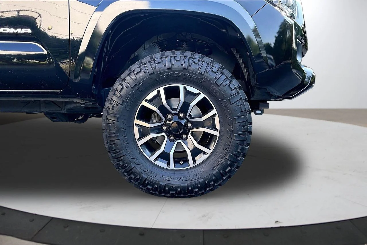 Certified Used 2020 Black Toyota TRD Sport image 34