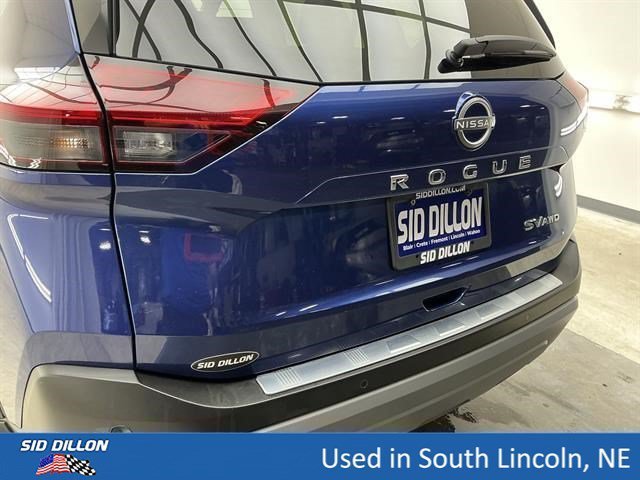 Used 2023 Caspian Blue Metallic Nissan SV image 21