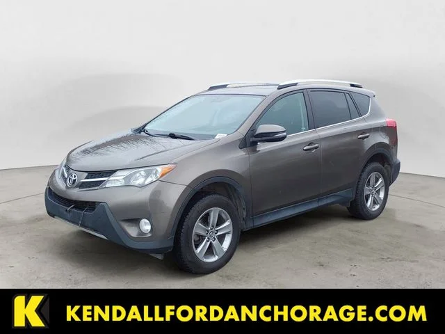 2015 Toyota RAV4 XLE AWD's photo