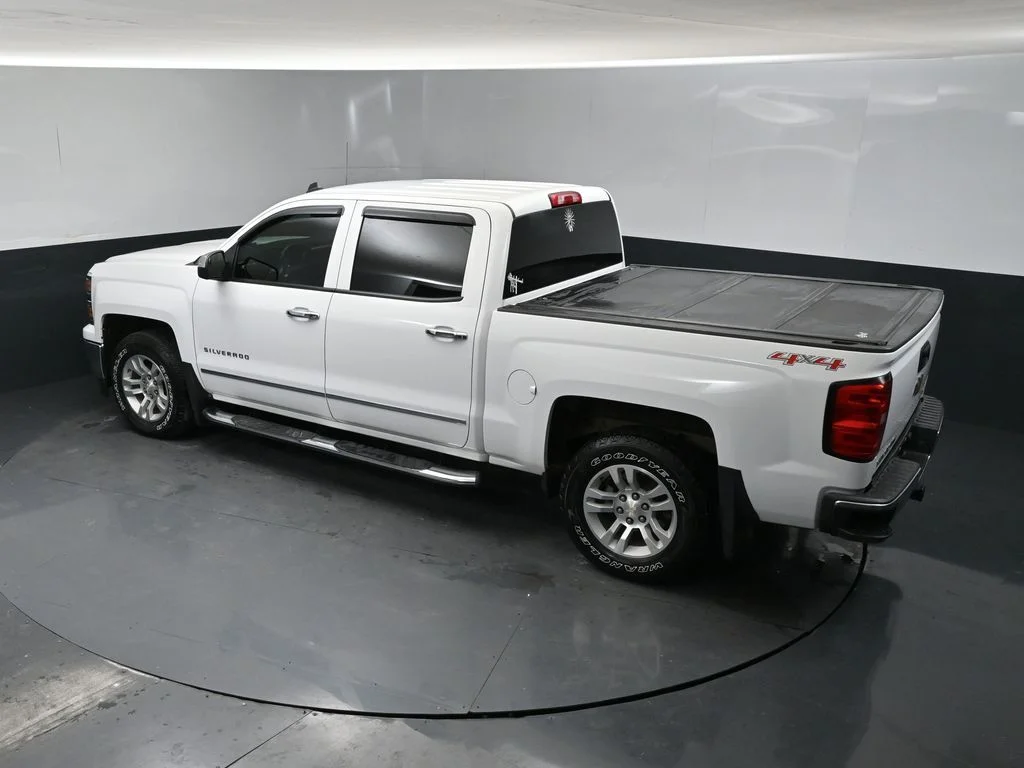 Used 2014 White Chevrolet LTZ image 15