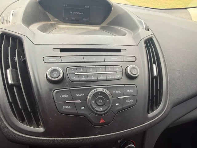 Used 2018 White Ford SE image 11