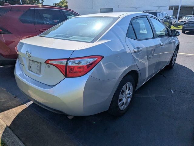 Used 2014 Silver Toyota L image 3