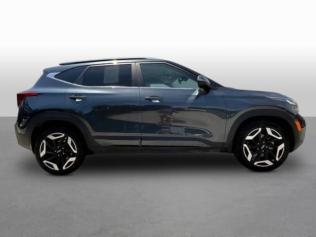 Used 2024 Gray Kia SX image 8