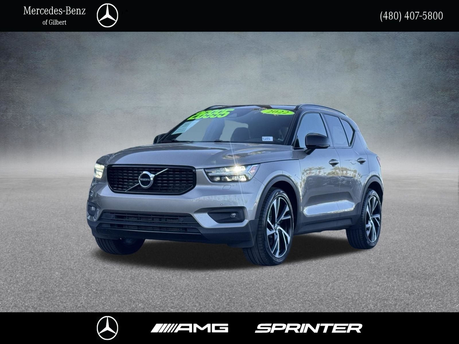 2022 Volvo XC40 T5 R-Design AWD's photo