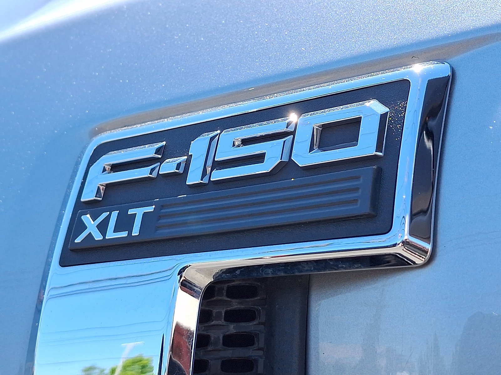 Used 2023 Iconic Silver Metallic Ford XLT image 20