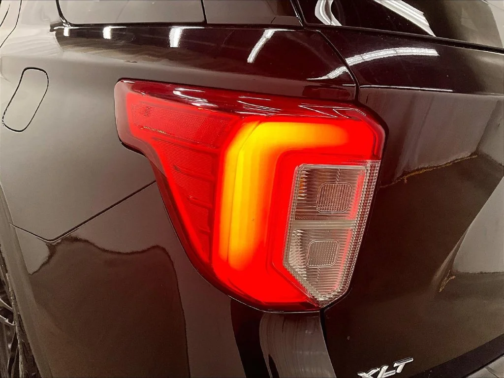 Used 2021 Black Ford XLT image 23