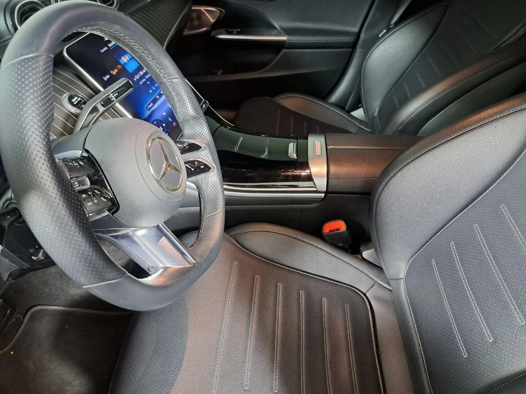 Used 2022 MANUFAKTUR Diamond White Mercedes-Benz C 300 image 16