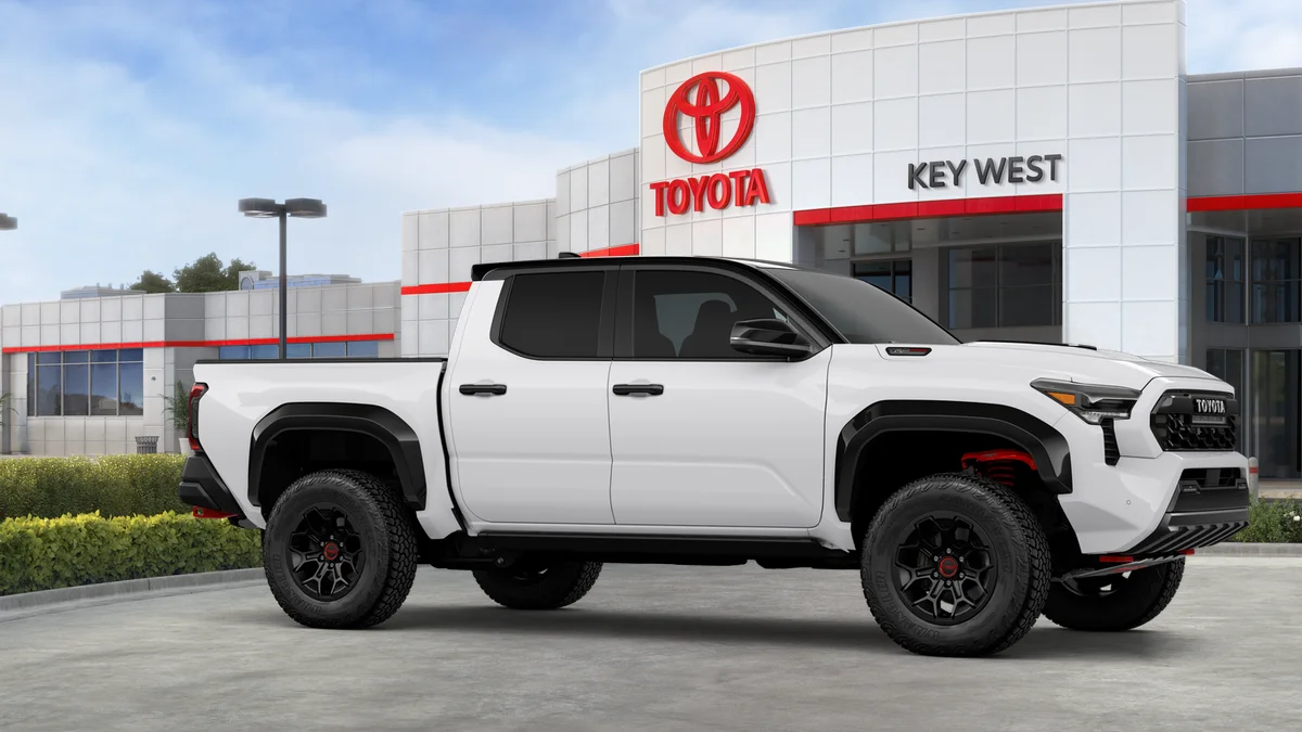 2026 Toyota Tacoma TRD Pro - Photo 36