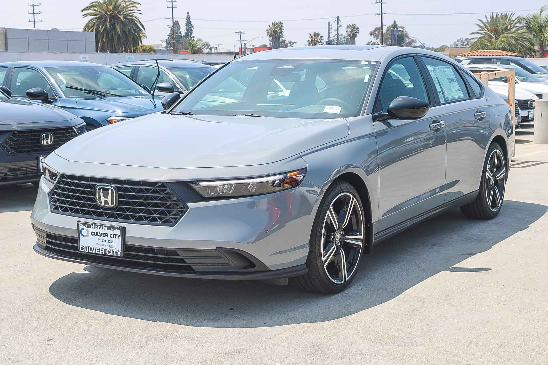 New 2026 Urban Gray Pearl Honda Sport image 3