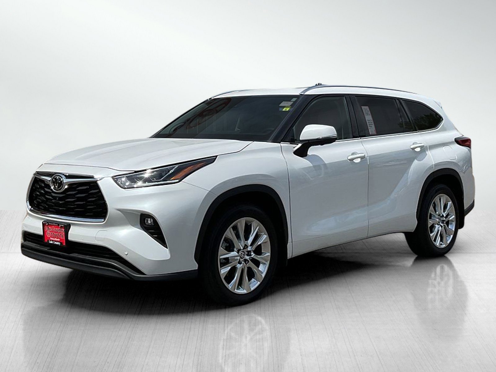 2023 Toyota Highlander Limited AWD's photo