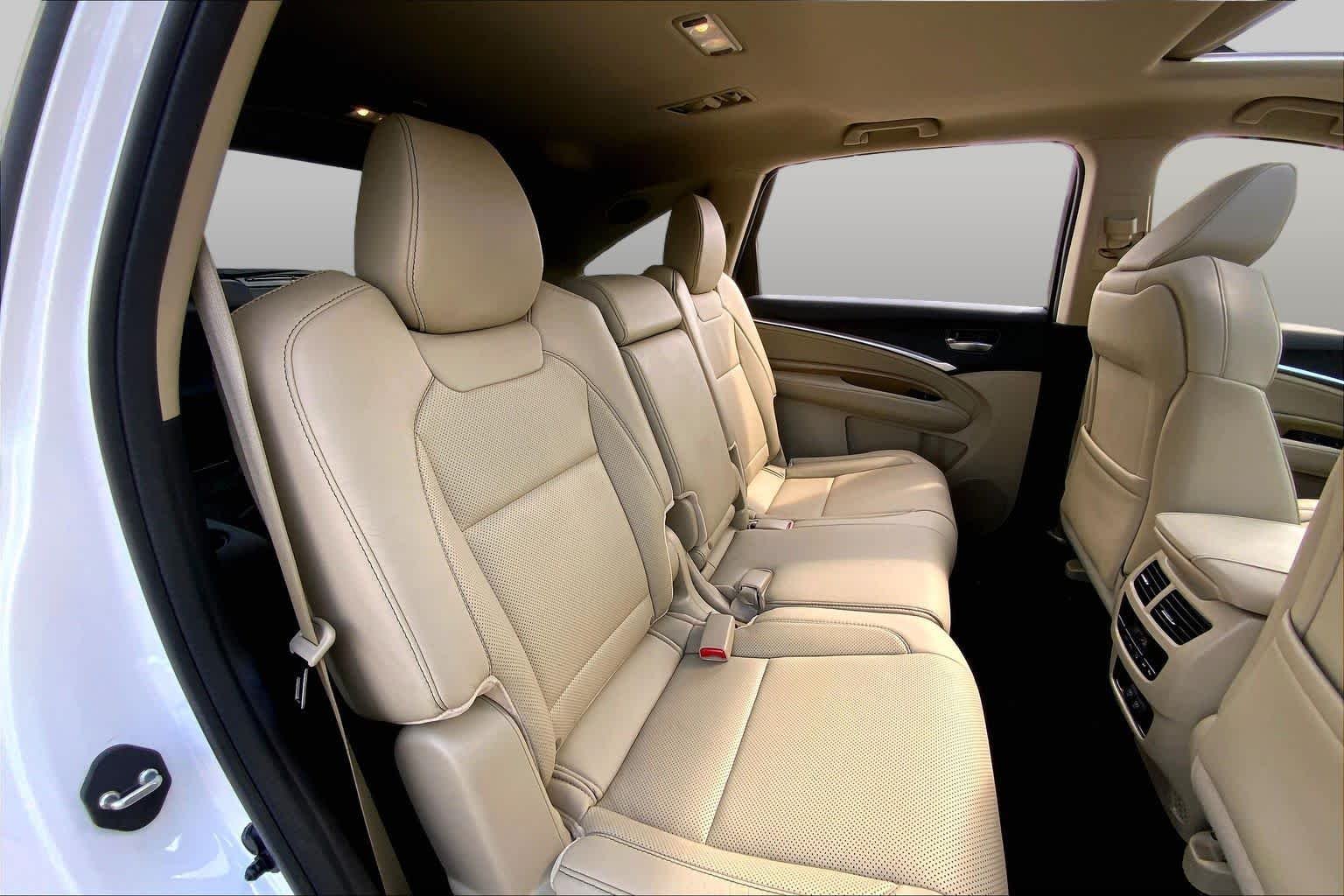 Used 2020 Platinum White Pearl Acura w/Technology Pkg image 20