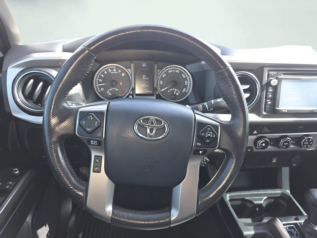 Used 2017 Red Toyota SR5 image 17