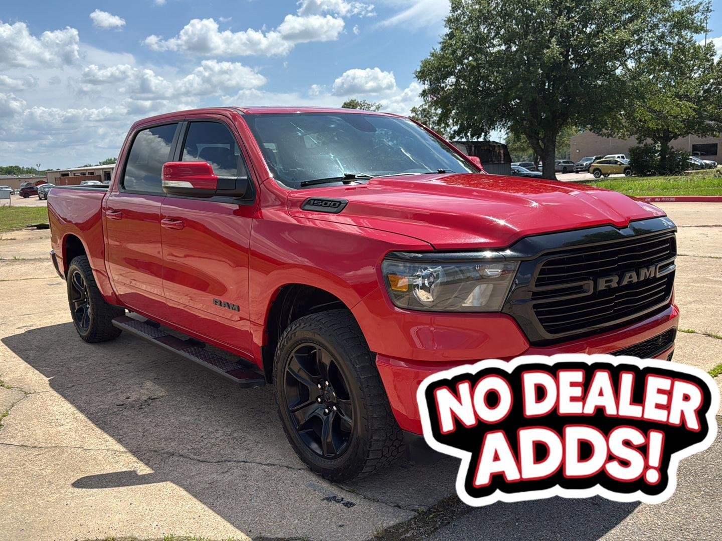 2020 RAM 1500 Big Horn/Lone Star 4x4 Crew Cab 5'7's photo