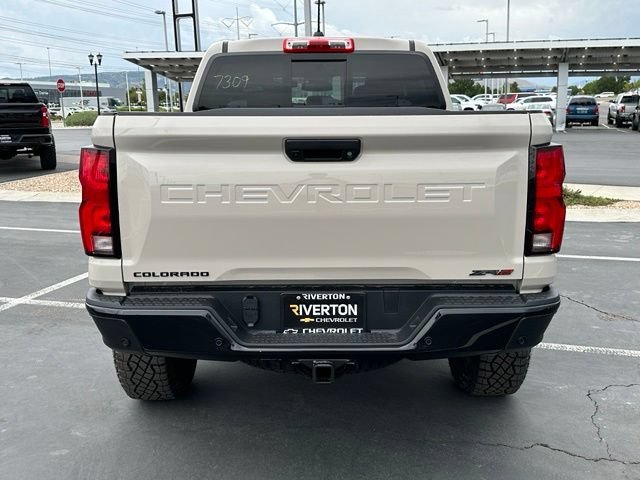 2026 Chevrolet Colorado ZR2 - Photo 11