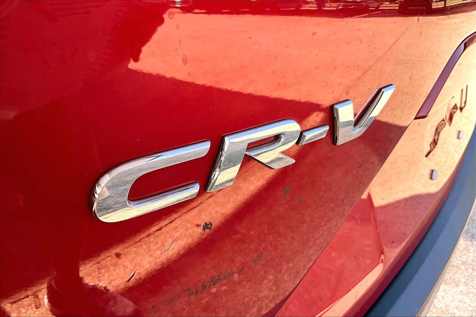 Used 2020 Radiant Red Metallic Honda Touring image 31