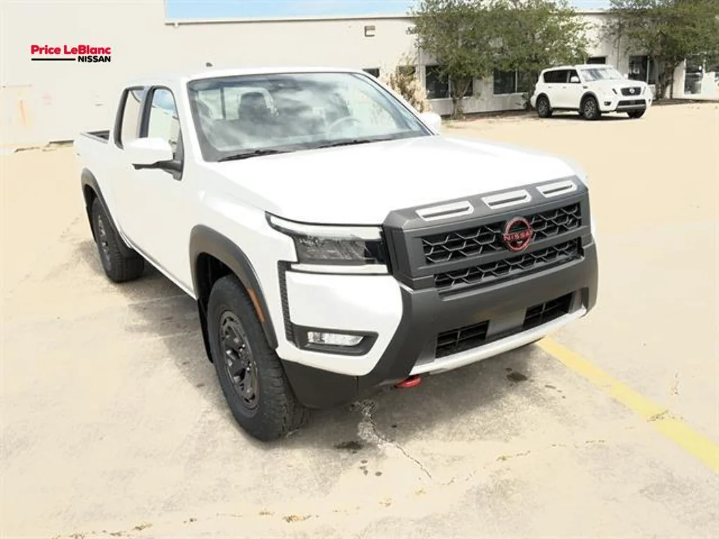2026 Nissan Frontier PRO-X Crew Cab 4X2's photo