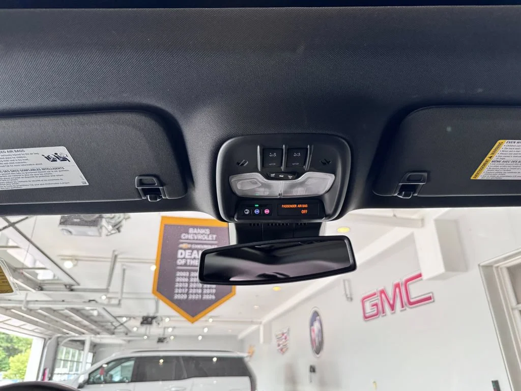 2025 Chevrolet Colorado ZR2 - Photo 28