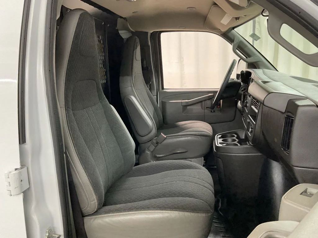 Used 2024 Summit White GMC Work Van image 23