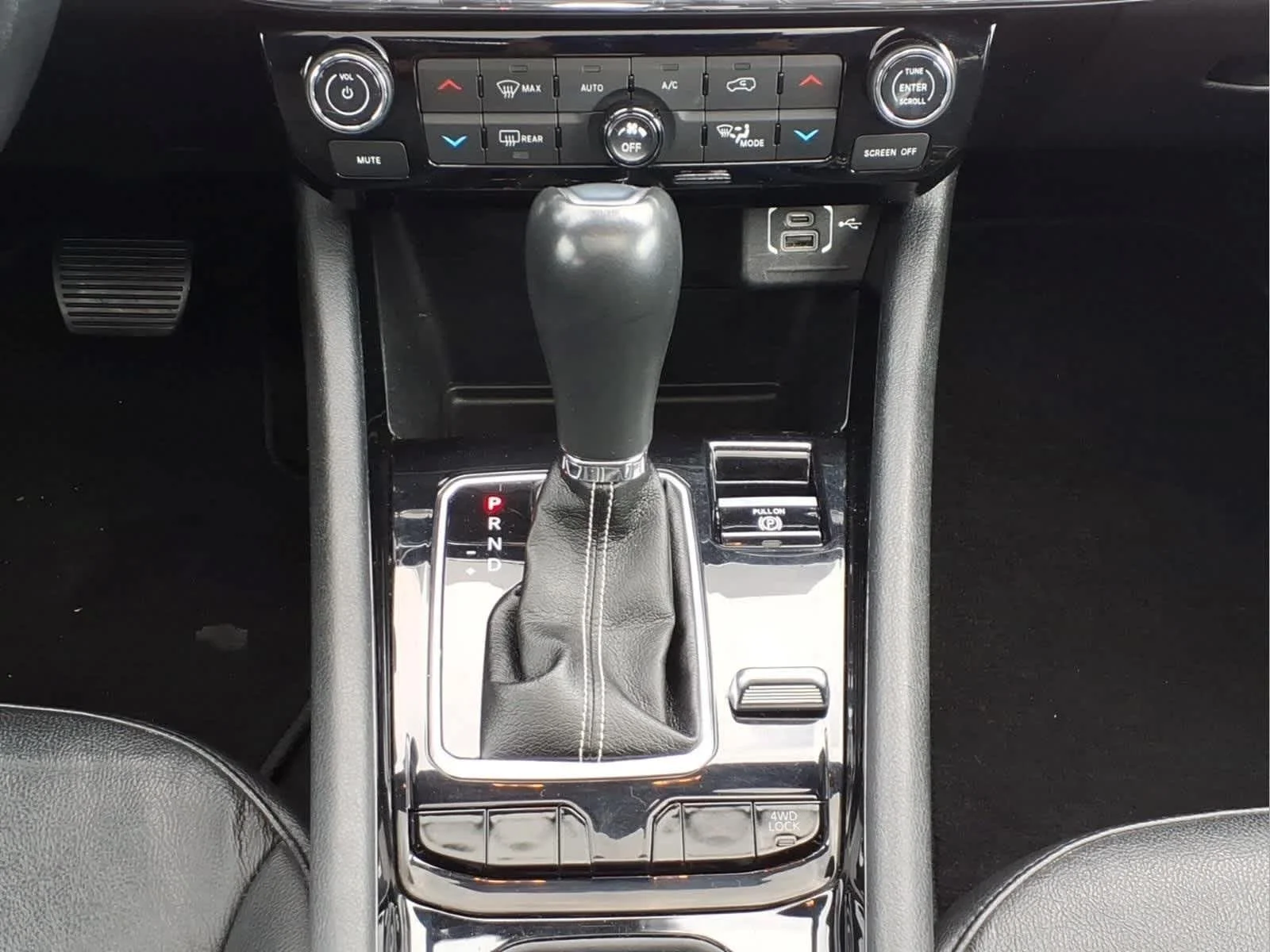 Used 2022 Bright White Clearcoat Jeep High Altitude image 26