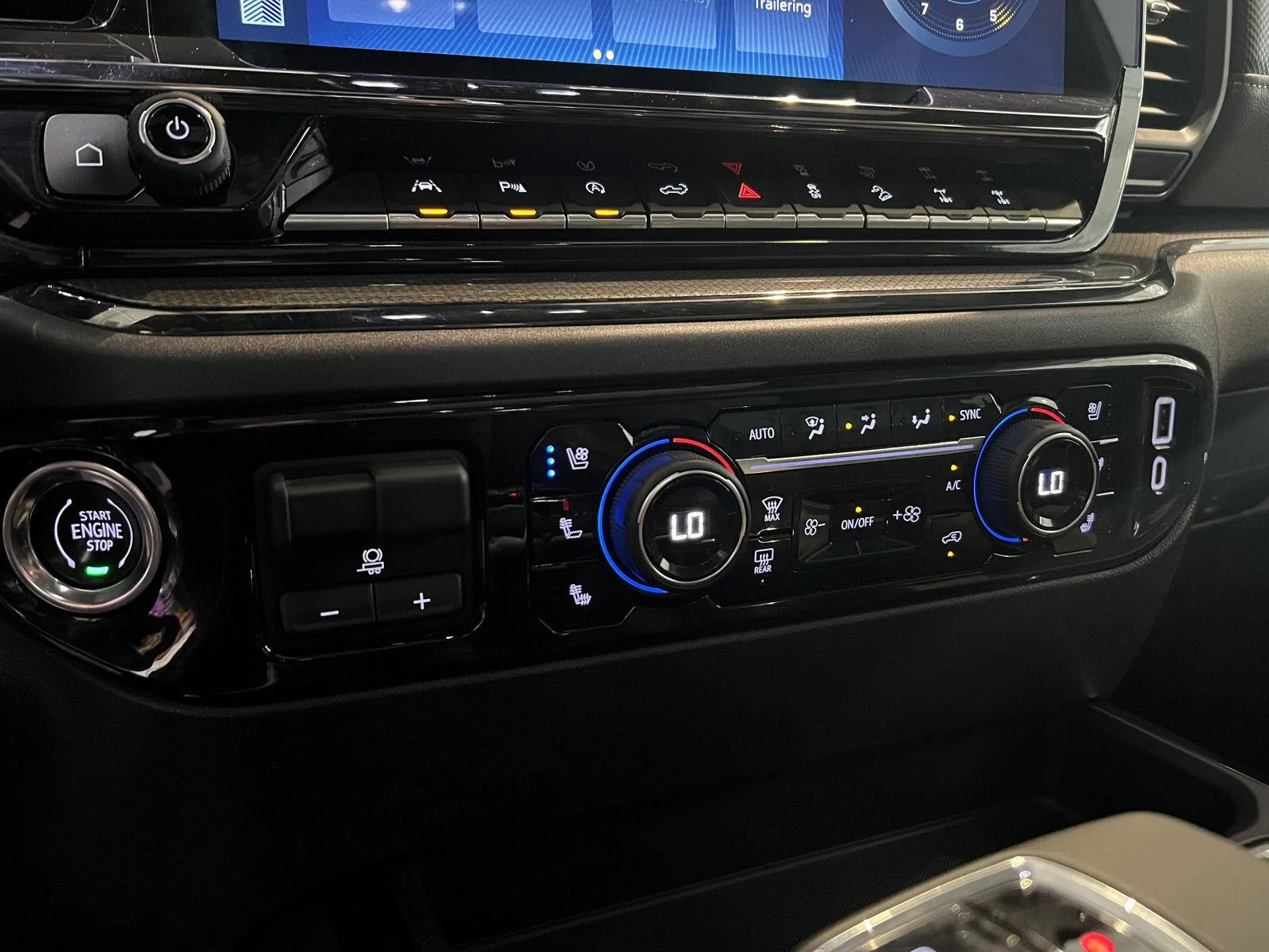 Used 2024 Red Hot Chevrolet ZR2 image 29