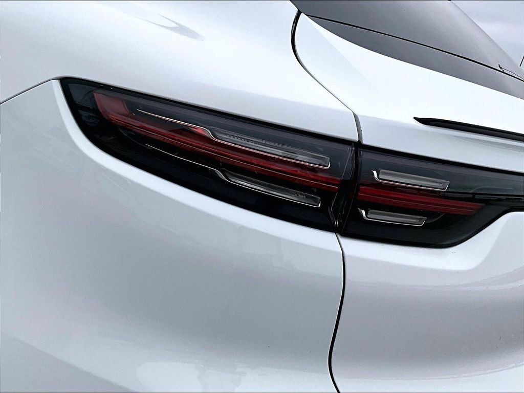 Used 2023 White Porsche Platinum Edition image 21