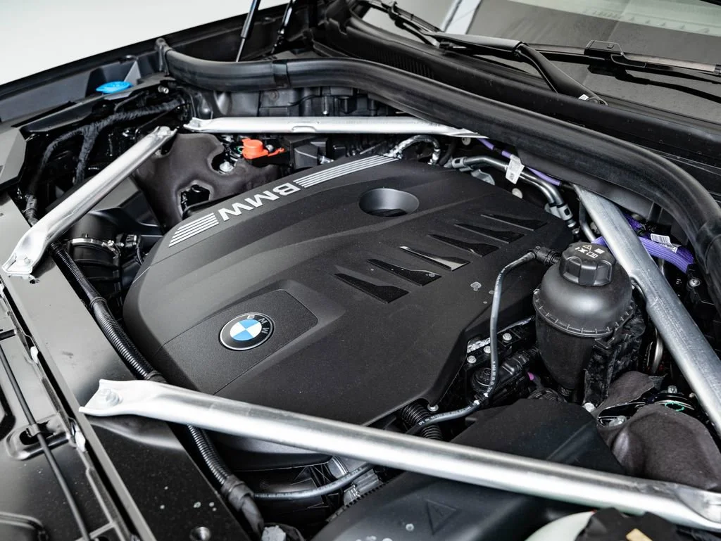 New 2027 Black Sapphire Metallic BMW xDrive40i image 49