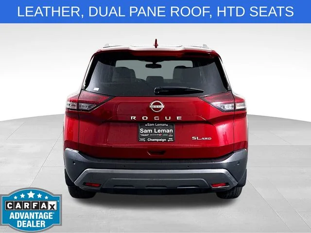 Used 2023 Red Nissan SL image 6