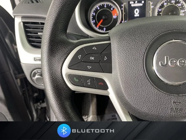 Used 2017 Silver Jeep Sport image 20