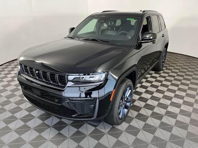 New 2026 Diamond Black Crystal Pearlcoat Jeep  image 2