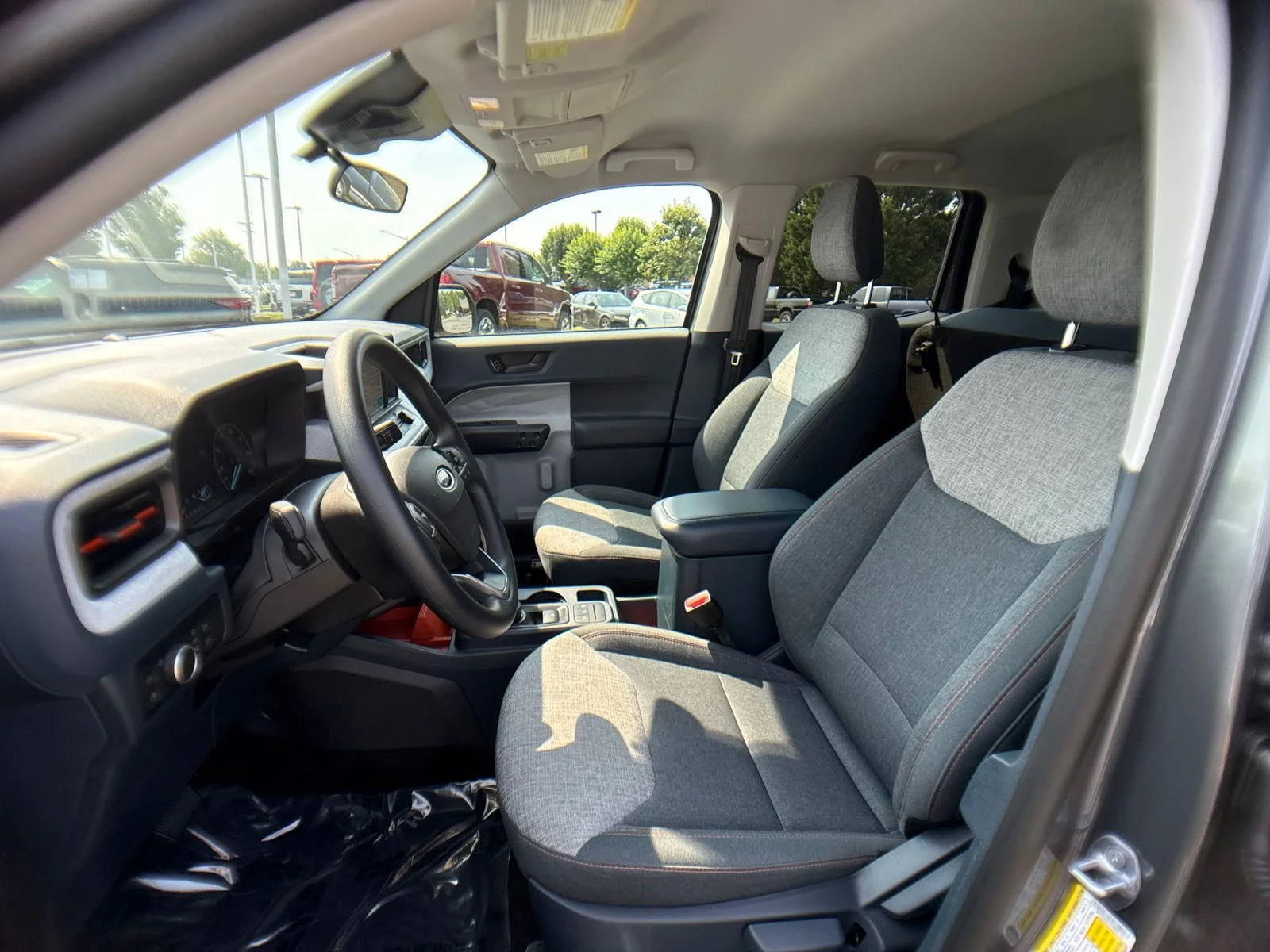 Used 2024 Gray Ford XLT image 7